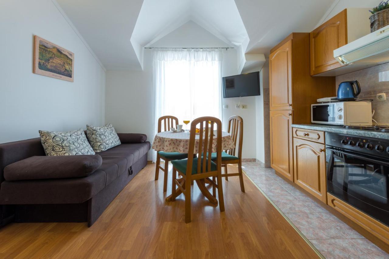 Villa Adria Apartments 察夫塔特 外观 照片